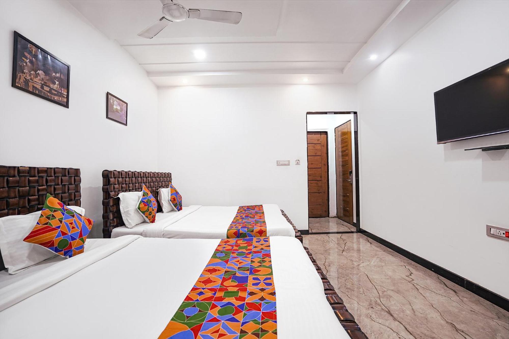 Fabhotel Villa De Benares Zewnętrze zdjęcie