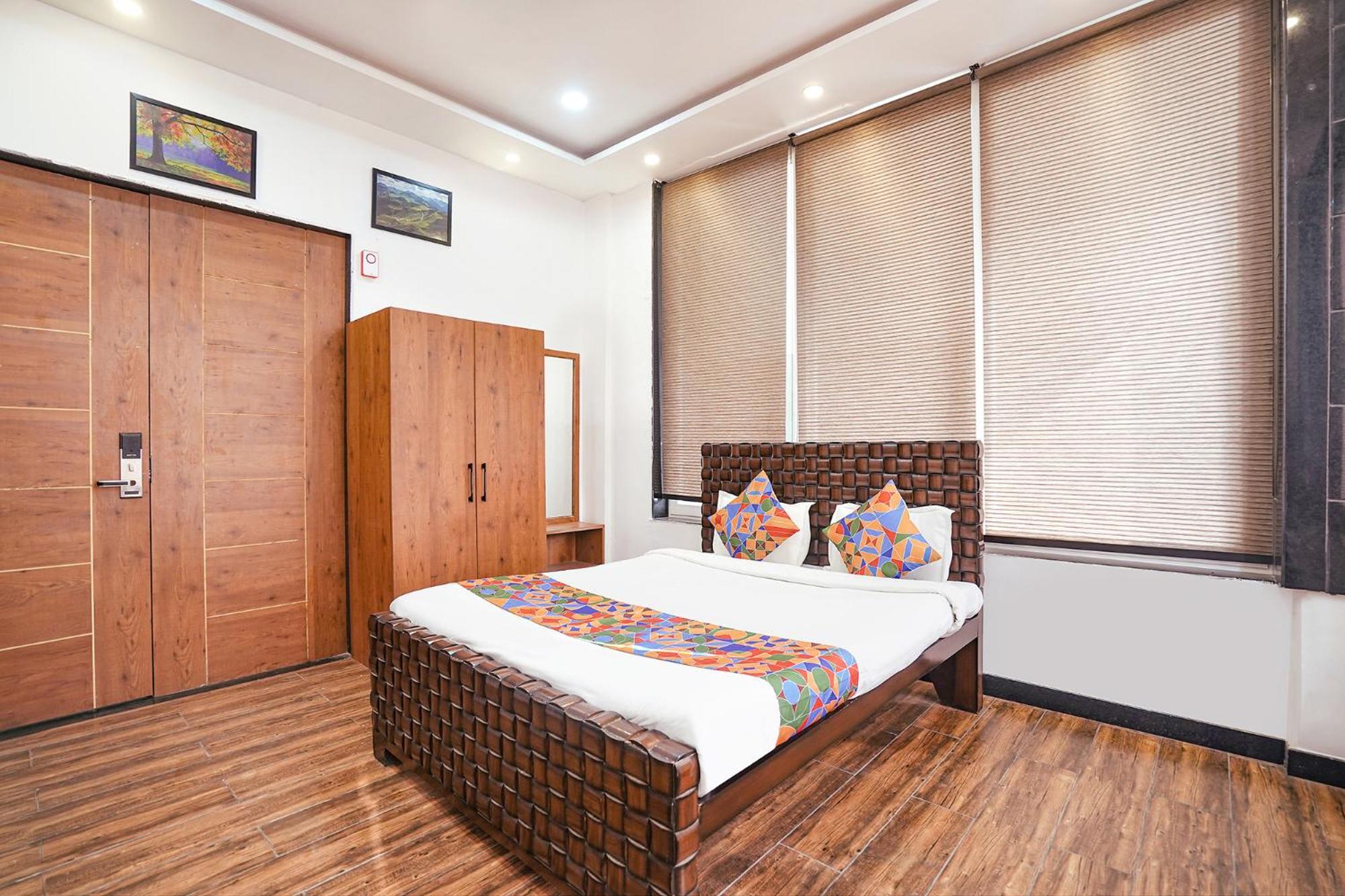 Fabhotel Villa De Benares Zewnętrze zdjęcie