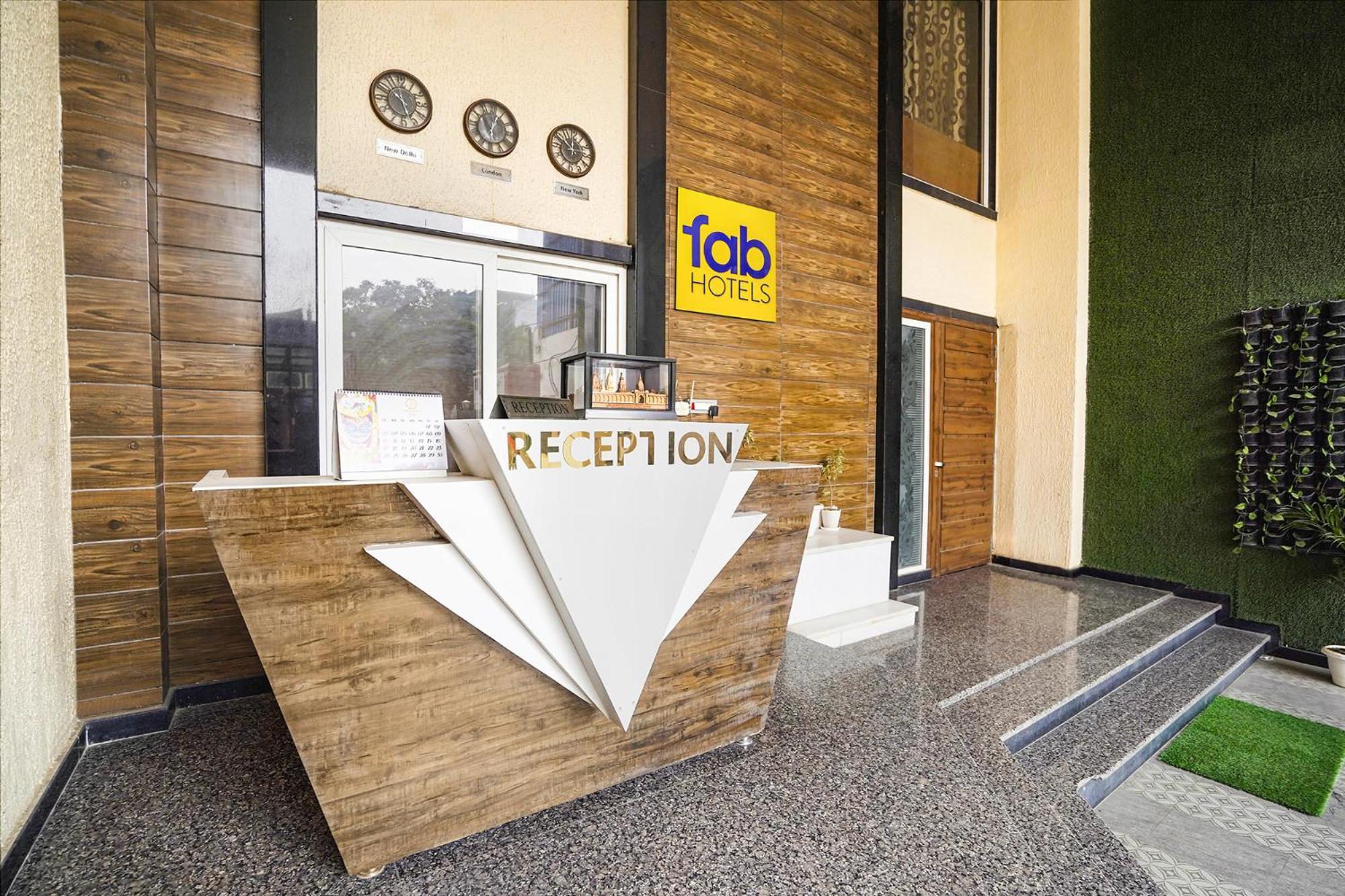Fabhotel Villa De Benares Zewnętrze zdjęcie
