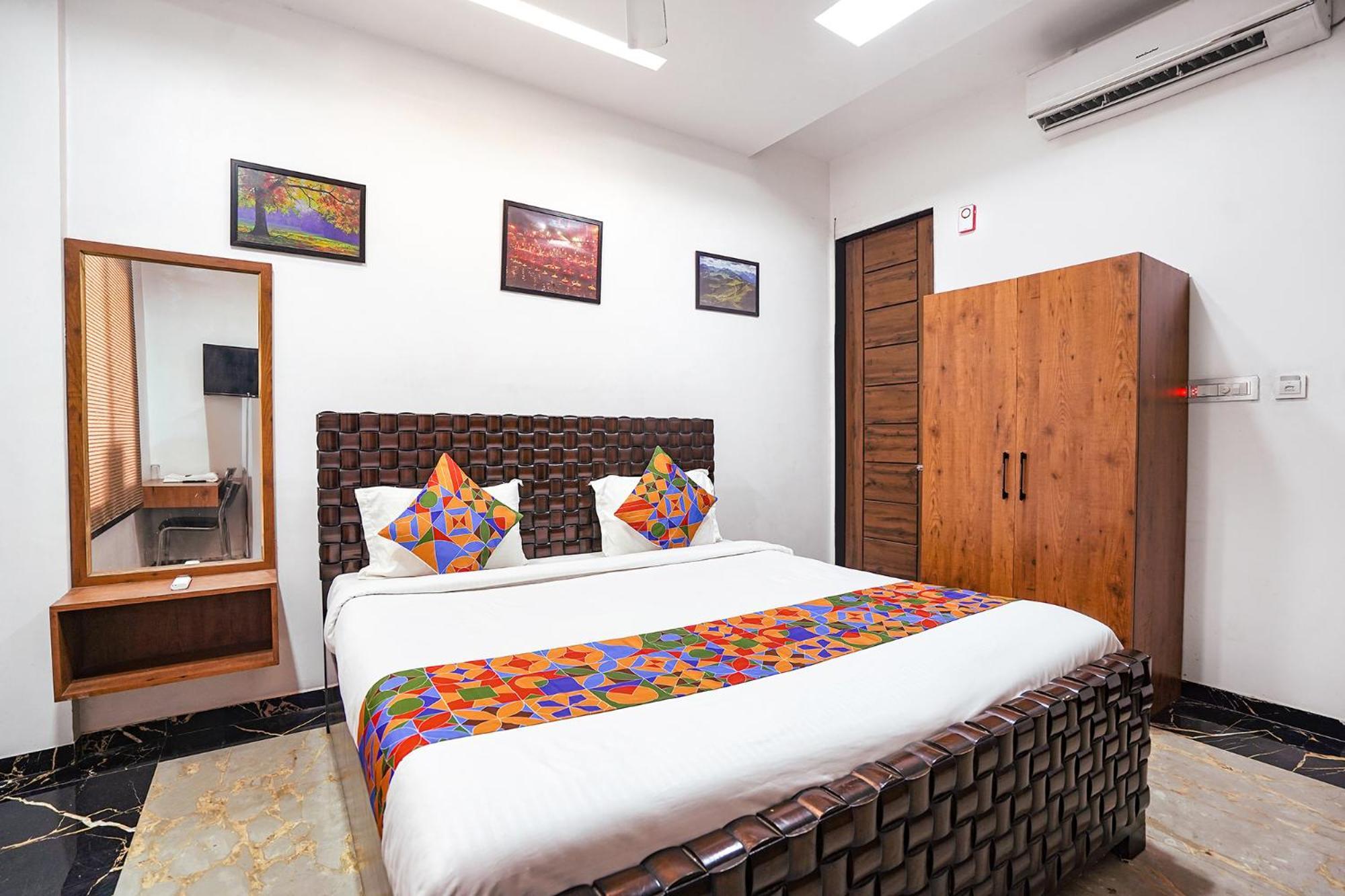Fabhotel Villa De Benares Zewnętrze zdjęcie